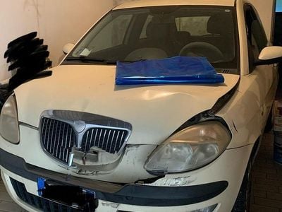 Usata Lancia Ypsilon 2004 Giallo Utilitaria