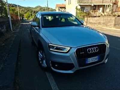 Usata Audi Q3 177 CV (130 kW) 2012 Grigio SUV