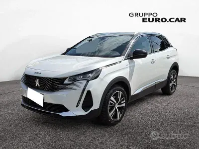 Usata Peugeot 3008 GT 131 CV (96 kW) 2023 Bianco SUV