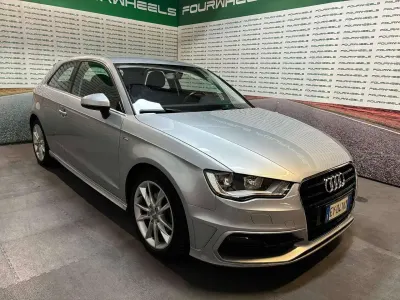 Usata Audi A3 S-Line 110 CV (80 kW) 2015 Argento Coupé