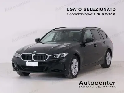 Usata BMW 320 190 CV (139 kW) 2024 Nero Station wagon