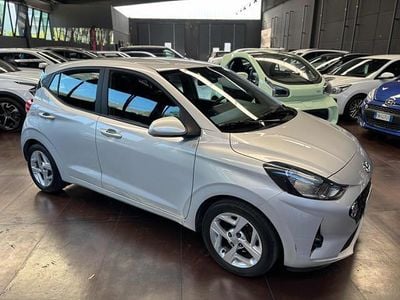 Usata Hyundai i10 67 CV (49 kW) 2022 Grigio Utilitaria