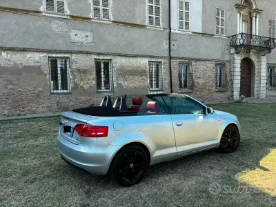 Usata Audi A3 Cabriolet Attraction 105 CV (77 kW) 2011 Grigio Cabrio