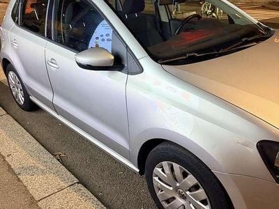 Usata VW Polo Comfortline 69 CV (50 kW) 2011 Argento Berlina