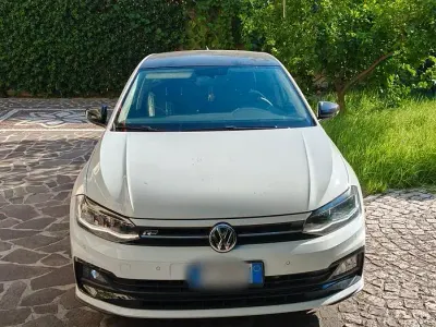 Usata VW Polo R-line 95 CV (69 kW) 2018 Bianco Utilitaria