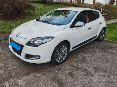 Usata Renault Mégane 130 CV (95 kW) 2011 Bianco Berlina