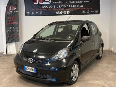 Usata Toyota Aygo 68 CV (50 kW) 2008 Nero Utilitaria