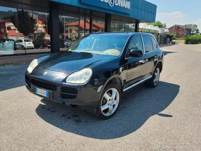 Usata Porsche Cayenne 250 CV (183 kW) 2004 Nero SUV