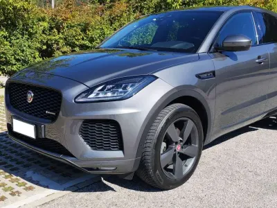 Usata Jaguar E-Pace R-Dynamic 179 CV (131 kW) 2021 Grigio SUV