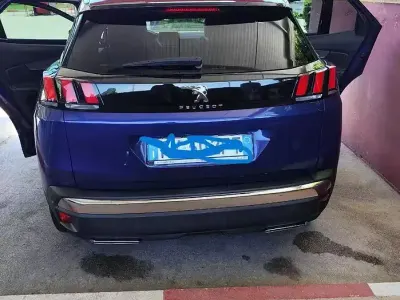 Usata Peugeot 3008 GT-line 131 CV (96 kW) 2020 Bluazzurro SUV