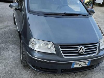 VW Sharan