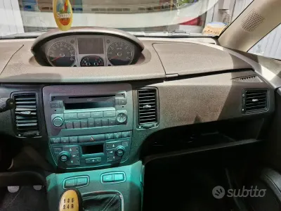 Usata Lancia Musa 95 CV (69 kW) 2012 Monovolume