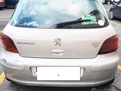 Usata Peugeot 307 90 CV (66 kW) 2004 Grigio Berlina