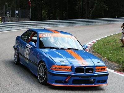 Usata BMW 320 150 CV (110 kW) 1994 Blu/azzurro Coupé