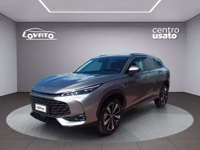 Usata MG HS Luxury 170 CV (125 kW) 2025 Silver dark SUV