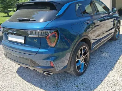 Usata Lynk & Co 01 179 CV (131 kW) 2024 Blu/azzurro SUV