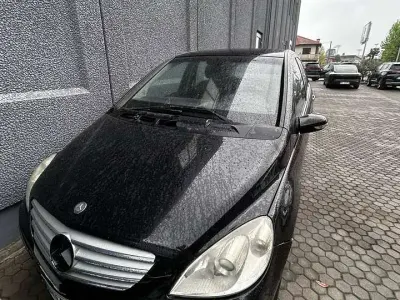 Usata Mercedes B200 Chrome 140 CV (102 kW) 2006 Other Monovolume