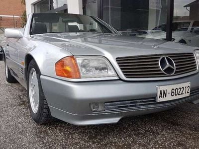 Usata Mercedes SL300 231 CV (169 kW) 1994 Argento metallizzato Cabrio
