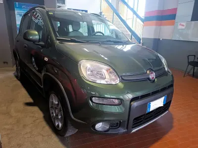 Occasion Fiat Panda 4x4 75 ch (55 kW) 2014 Vert Citadine