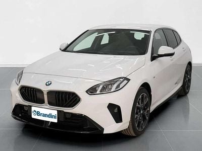 Nuova BMW 118 150 CV (110 kW) 2025 Alpin white pastello Utilitaria