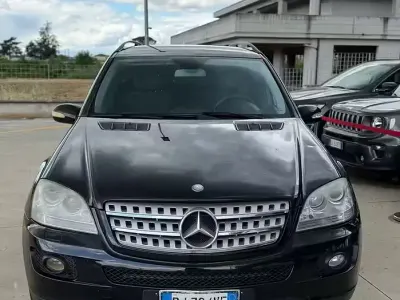 Occasion Mercedes ML320 224 ch (164 kW) 2007 Noir SUV