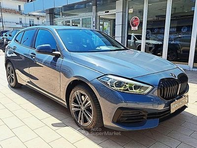 Usata BMW 116 Advantage 116 CV (85 kW) 2020 Blu Utilitaria