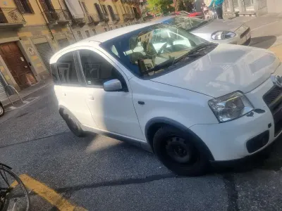 Usata Fiat Panda 101 CV (74 kW) 2008 Utilitaria