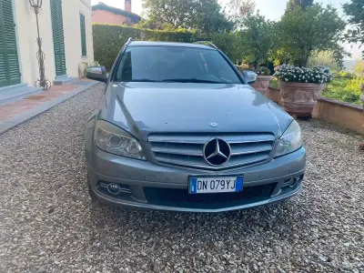 Usata Mercedes 220 170 CV (125 kW) 2008 Grigio Station wagon