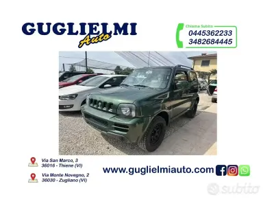 Usata Suzuki Jimny 85 CV (62 kW) 2012 Verde SUV
