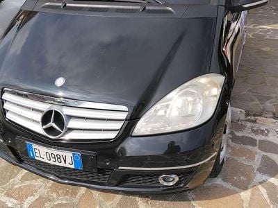 Usata Mercedes A160 Style 82 CV (60 kW) 2010 Nero Monovolume