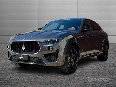 Usata Maserati Levante 581 CV (427 kW) 2020 Grigio SUV