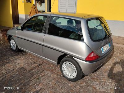 Usata Lancia Ypsilon 2000 Grigio Utilitaria