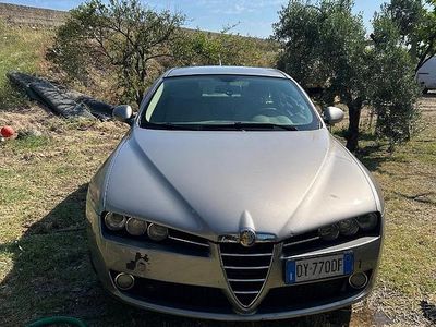 Alfa Romeo 159
