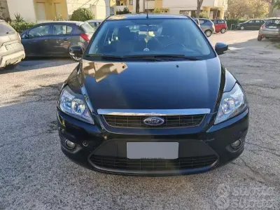 Usata Ford Focus 90 CV (66 kW) 2009 Nero Berlina
