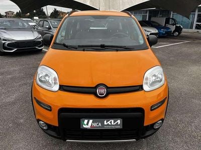 Usata Fiat Panda 4x4 S 86 CV (63 kW) 2017 Arancione Utilitaria