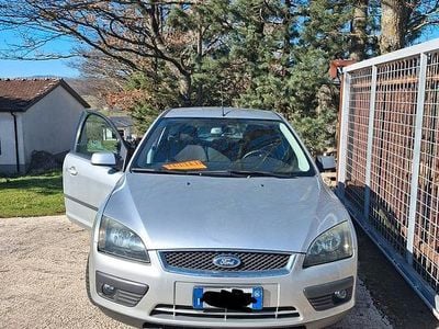 Usata Ford Focus 116 CV (85 kW) 2006 Grigio Berlina