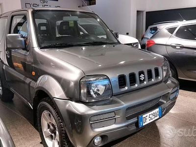 Second-hand Suzuki Jimny 86 CP (63 kW) 2006 Gri SUV