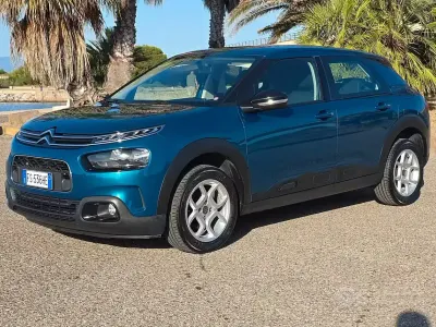 Usata Citroën C4 Feel 99 CV (72 kW) 2018 Verde Berlina