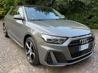Usata Audi A1 Sportback S-Line 95 CV (69 kW) 2019 Grigio Utilitaria