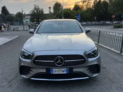 Usata Mercedes E300 Premium 211 CV (155 kW) 2022 Berlina