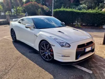 Usata Nissan GT-R Black Edition 549 CV (403 kW) 2015 Bianco Coupé