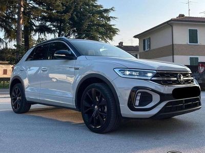 Usata VW T-Roc R-line 110 CV (80 kW) 2022 Beige SUV
