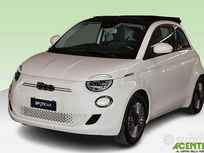 Usata Fiat 500e Icon 69 kW (95 CV) 2022 Bianco Cabrio