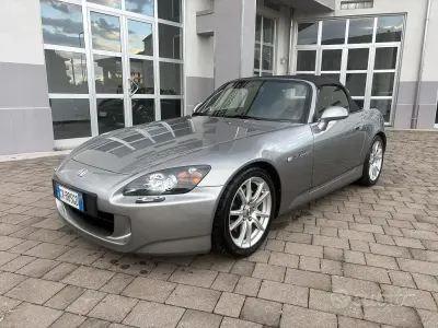 Usata Honda S 2000 S 241 CV (177 kW) 2005 Grigio Cabrio