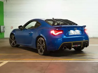 Usata Subaru BRZ 200 CV (147 kW) 2014 Blu/azzurro Coupé