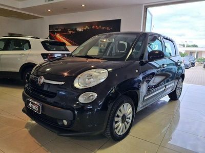 Begagnad Fiat 500L Lounge 86 HK (63 kW) 2015 Svart Minibuss