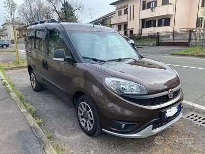 Usata Fiat Doblò Trekking 2017 Marrone Monovolume