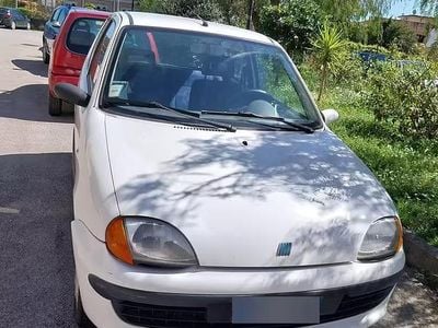 Usata Fiat 600 54 CV (39 kW) 2001 Bianco Utilitaria