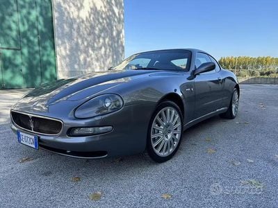 Begagnad Maserati 4200 390 HK (286 kW) 2004 Grå Sportkupé