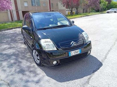 Usata Citroën C2 Exclusive 73 CV (53 kW) 2004 Nero Utilitaria